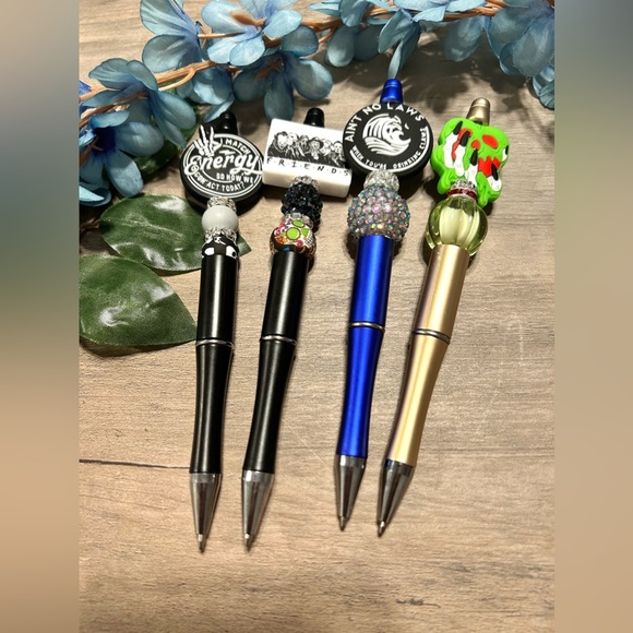 Beaded 🖊️ Pen - Picture 2 of 2